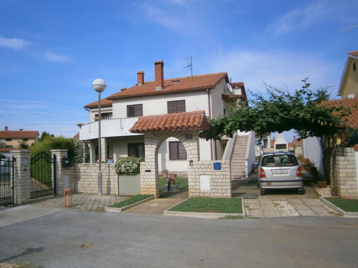 Maya Apartman Banjole Kültér fotó